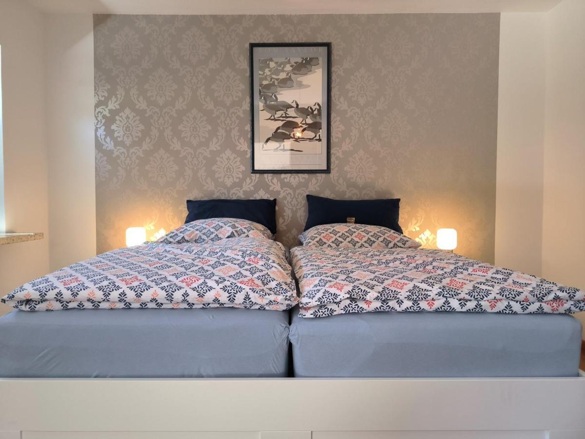 Ferienwohnung Zwischen Den Meeren - Schoene Und Gemuetliche Fewo Mit Garten Dorpstedt Exterior foto