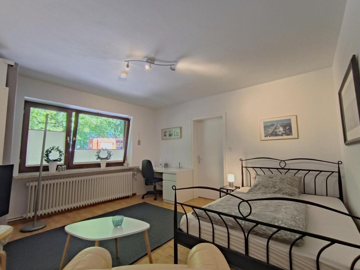 Ferienwohnung Zwischen Den Meeren - Schoene Und Gemuetliche Fewo Mit Garten Dorpstedt Exterior foto